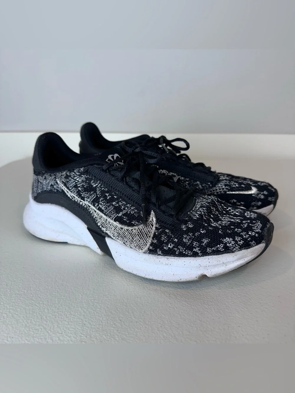 Nike Black White SuperRep Go 3 Flyknit Next Walking Running Tennis Shoes 7.5